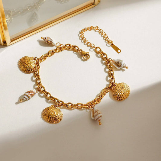 18K Gold Seashell Pendant Bracelet, Ocean Style_CWAJE4669