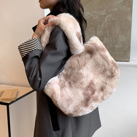 WINTER SINGLE SHOULDER HANDBAG FASHIONABLE PLUSHBAG_CWAB4013