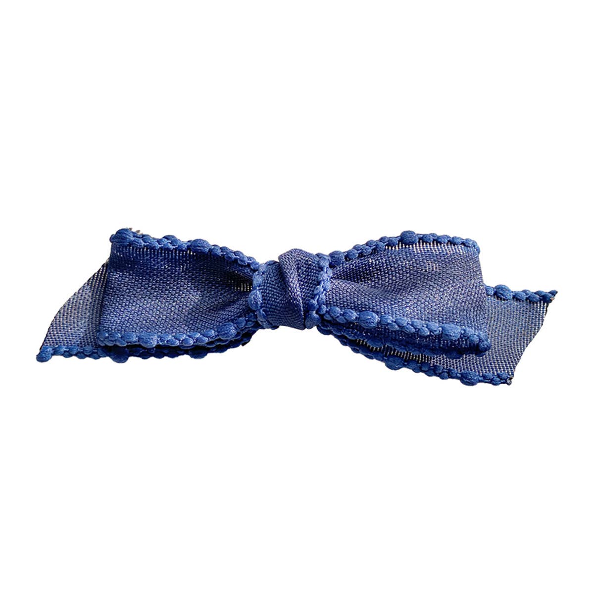 Fashionable and versatile bow tie clip