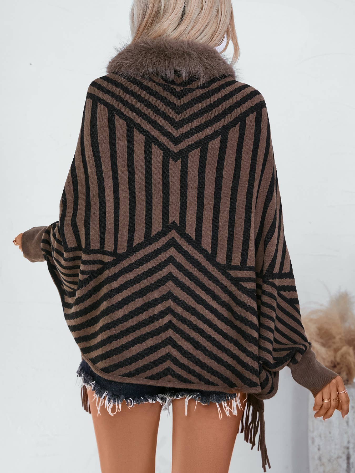 Fashion striped fringe knitted shawl cape