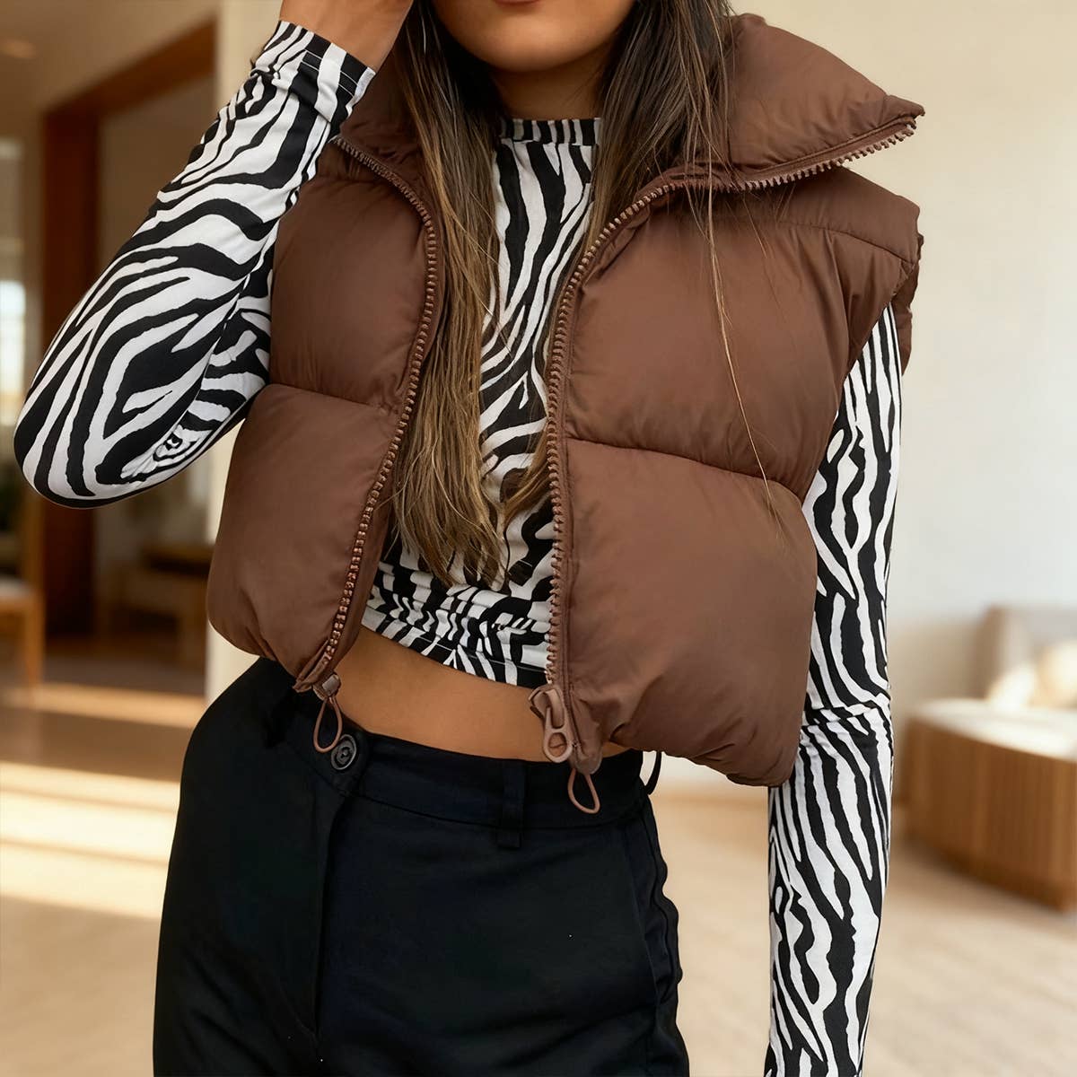 Solid-color short zipper stand-up collar vest