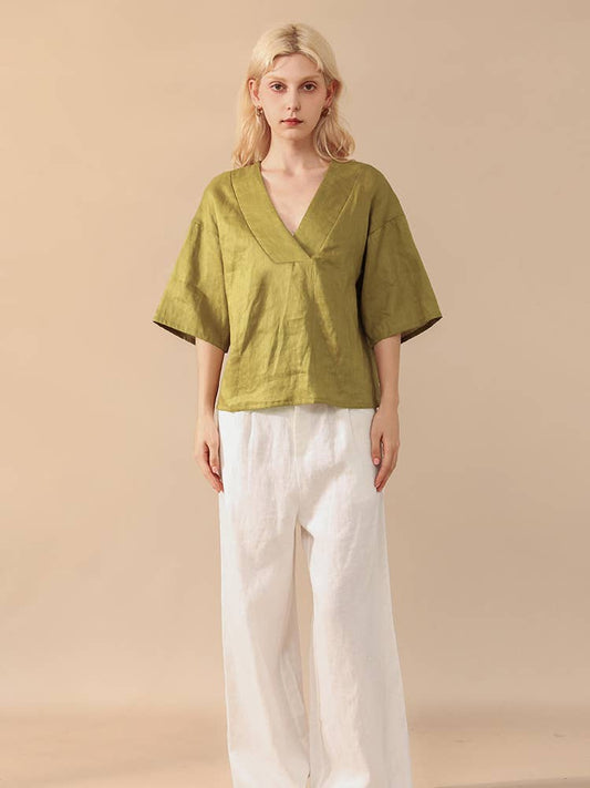 Linen wide-brimmed V-neck blouse