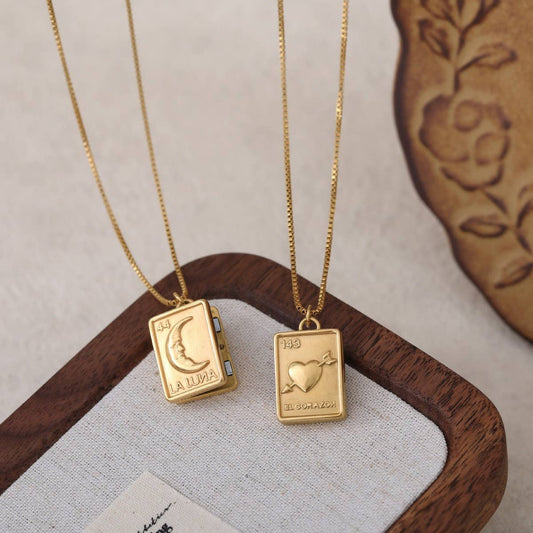 Fashion Moon Love Photo Album Necklace_CWMM5673