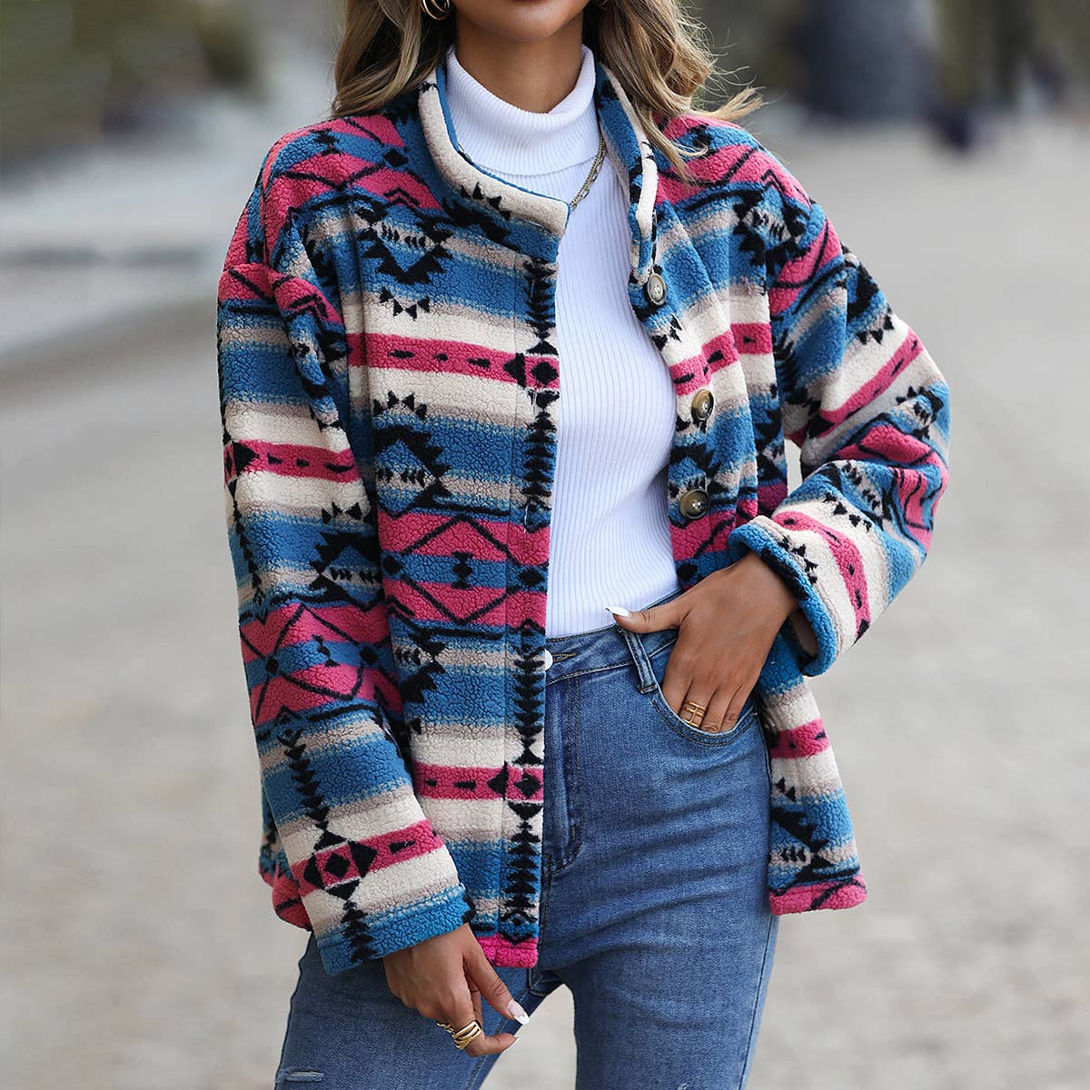 Single breasted geometric fleece jacket