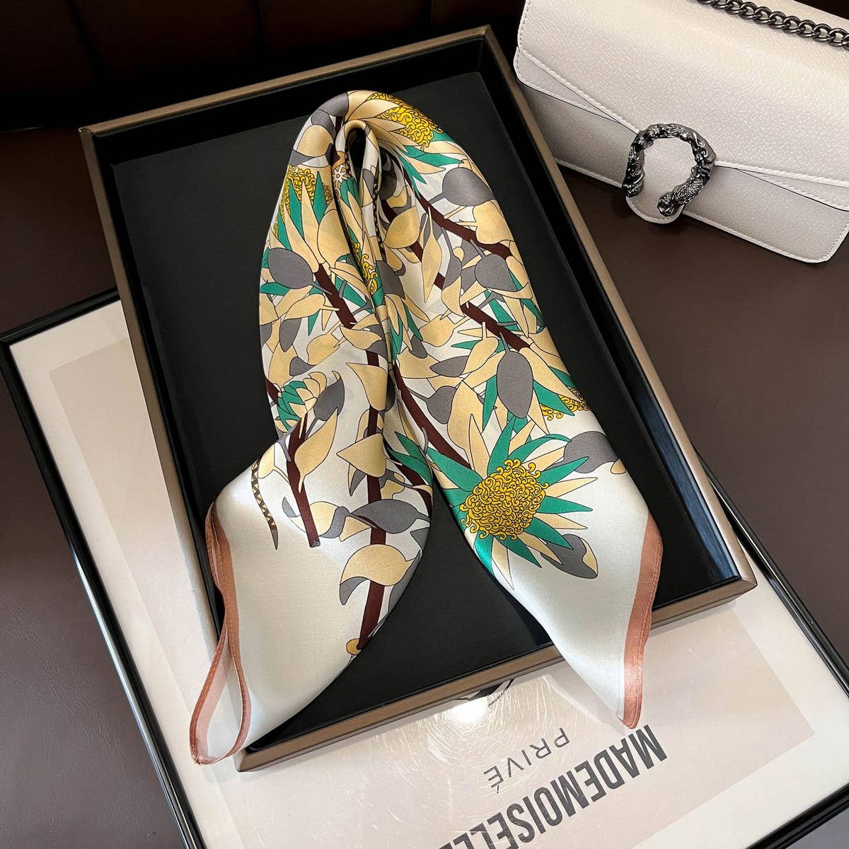 Fashionable Silk Scarf ? Floral Print Fall Winter