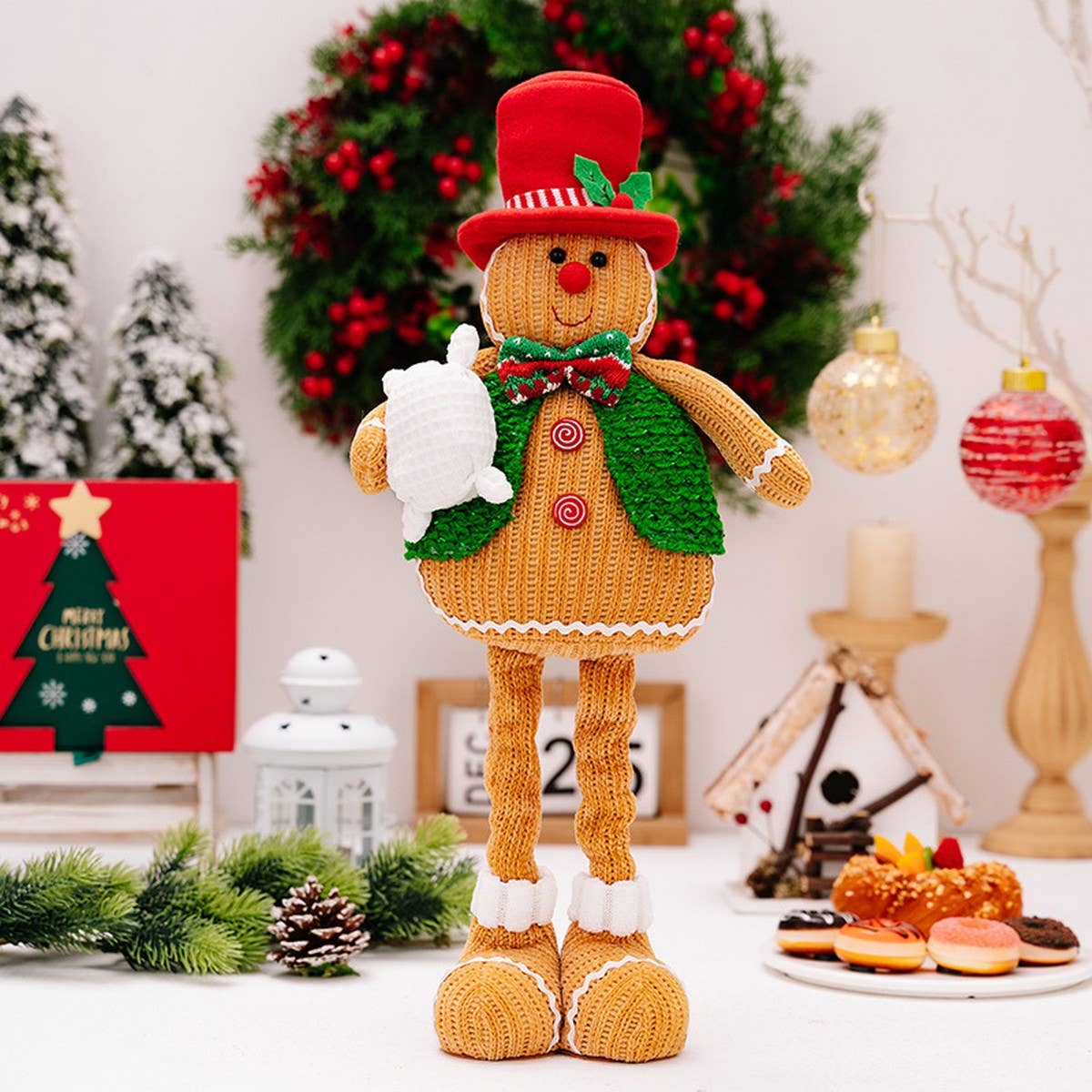 CWMM10319_CHRISTMAS GINGERBREAD STRETCH DOLL DECORATION