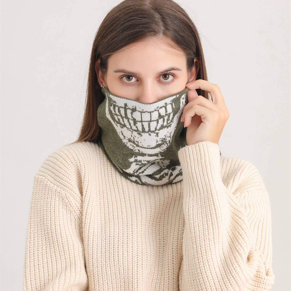 EUROPEAN AND AMERICAN PERSONALITY NECK COVER_CWASC1025