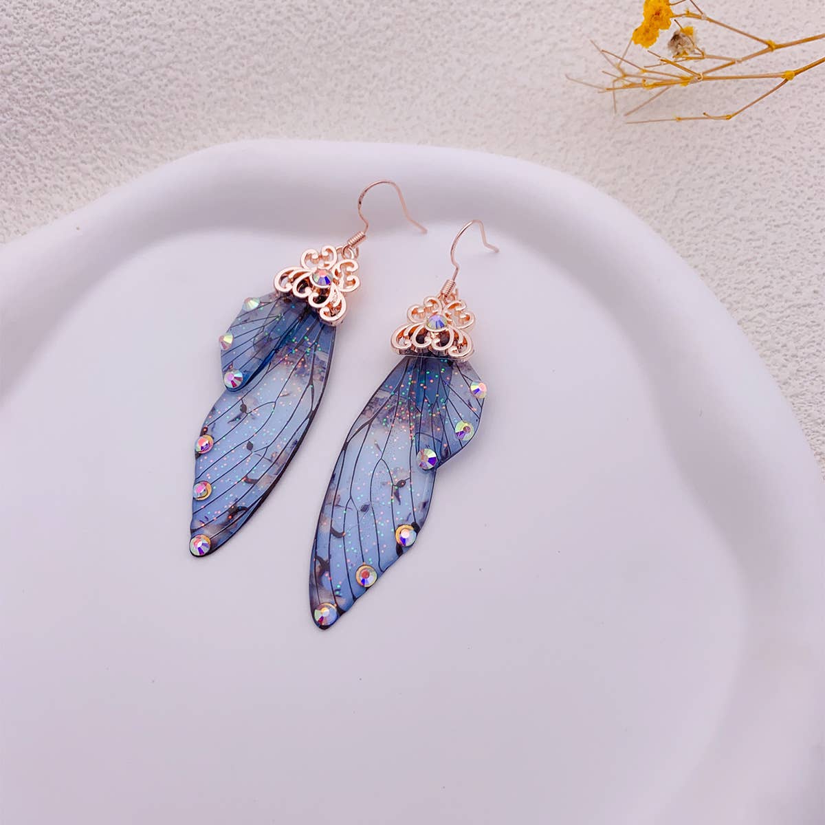 Elegant long earrings with cicada wing wings