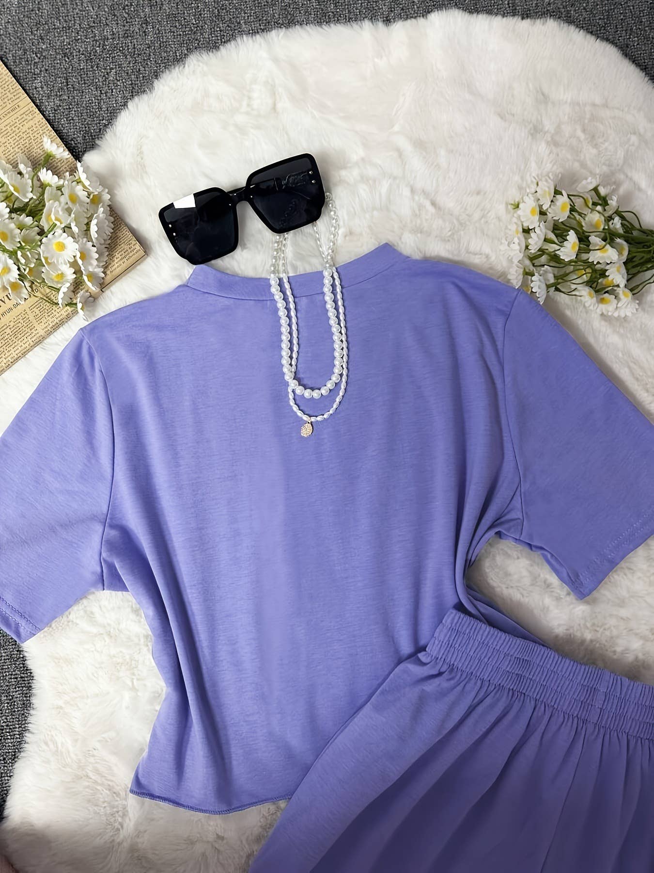 SHORT-SLEEVED, TIGHT-WAISTED AND SHORT PANTS SET_CWSTB00401