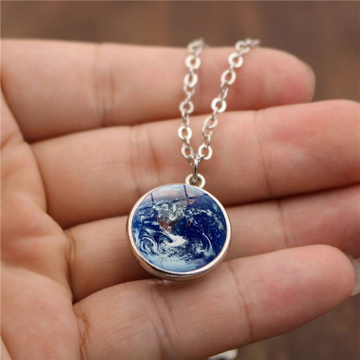 EARTH PATTERN CRYSTAL GLASS BALL PENDANT NECKLACE