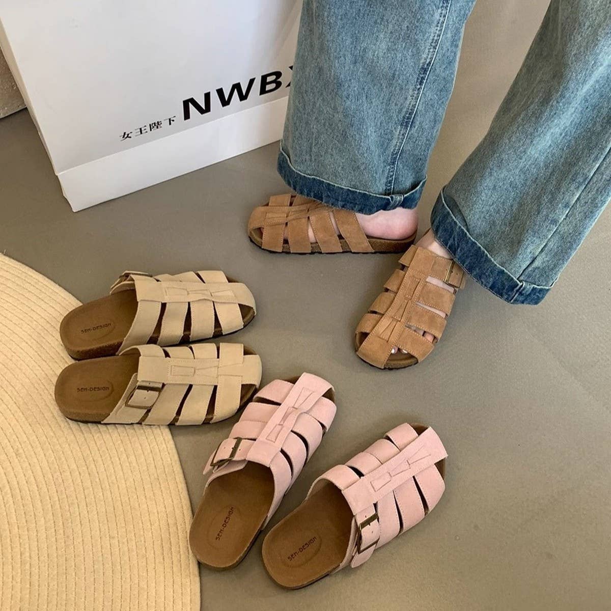 Leather Closed Toe Slip-On Flat Mule Sandals_CWSHF0151