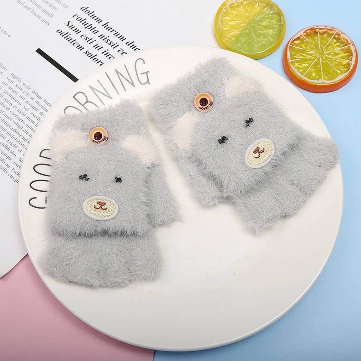 WINTER CARTOON HALF-FINGER FLIP VELVET GLOVES_CWAG0171