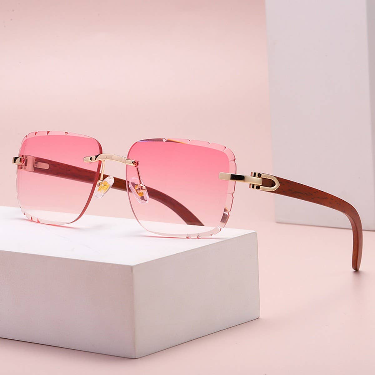 FASHIONABLE FRAMELESS CUT-EDGE SUNGLASSES