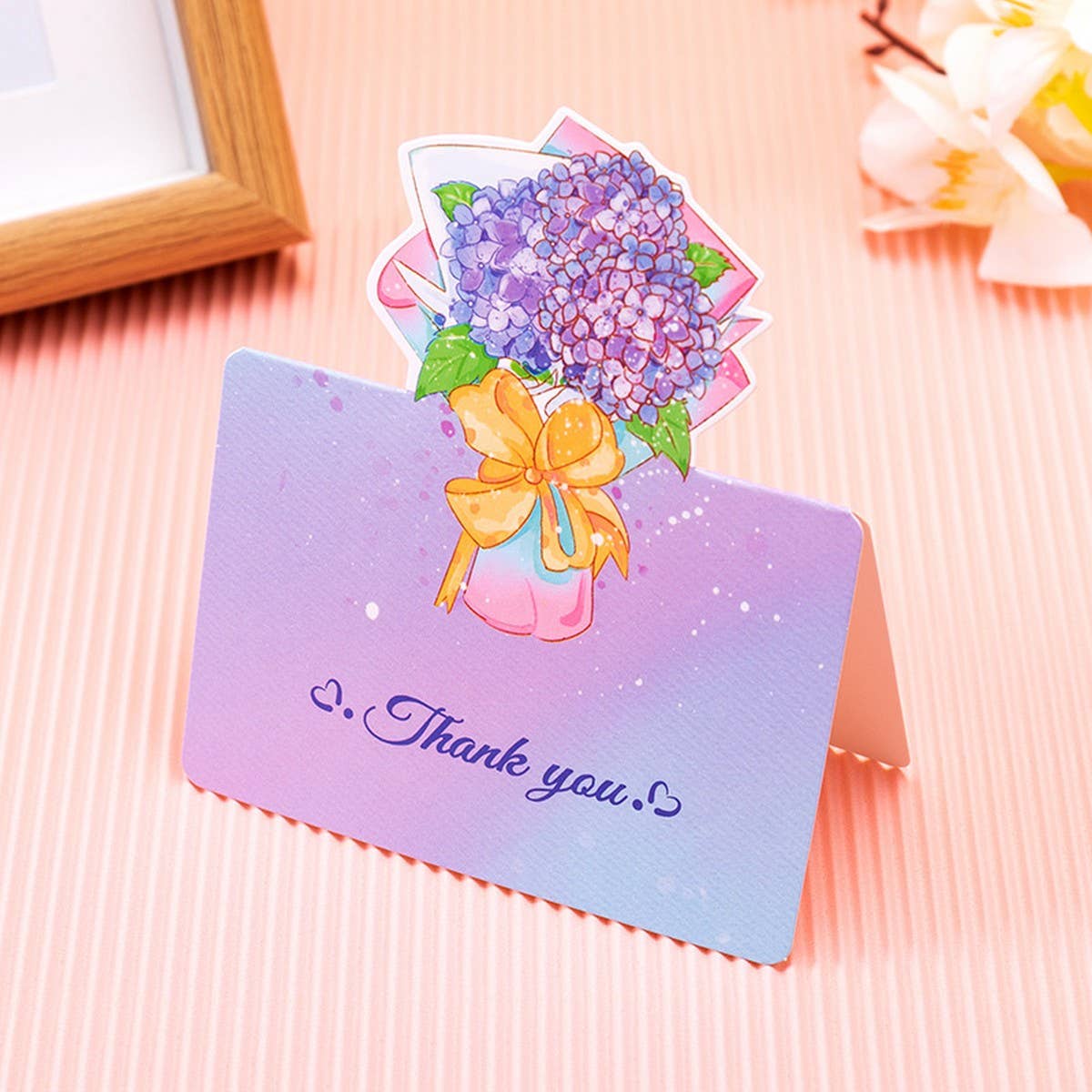 THREE-DIMENSIONAL BOUQUET FLOWER GREETING CARD