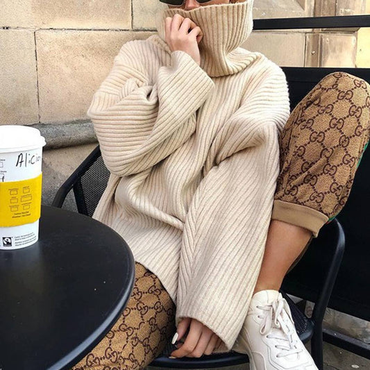 Solid-color high-neck loose knitted sweater