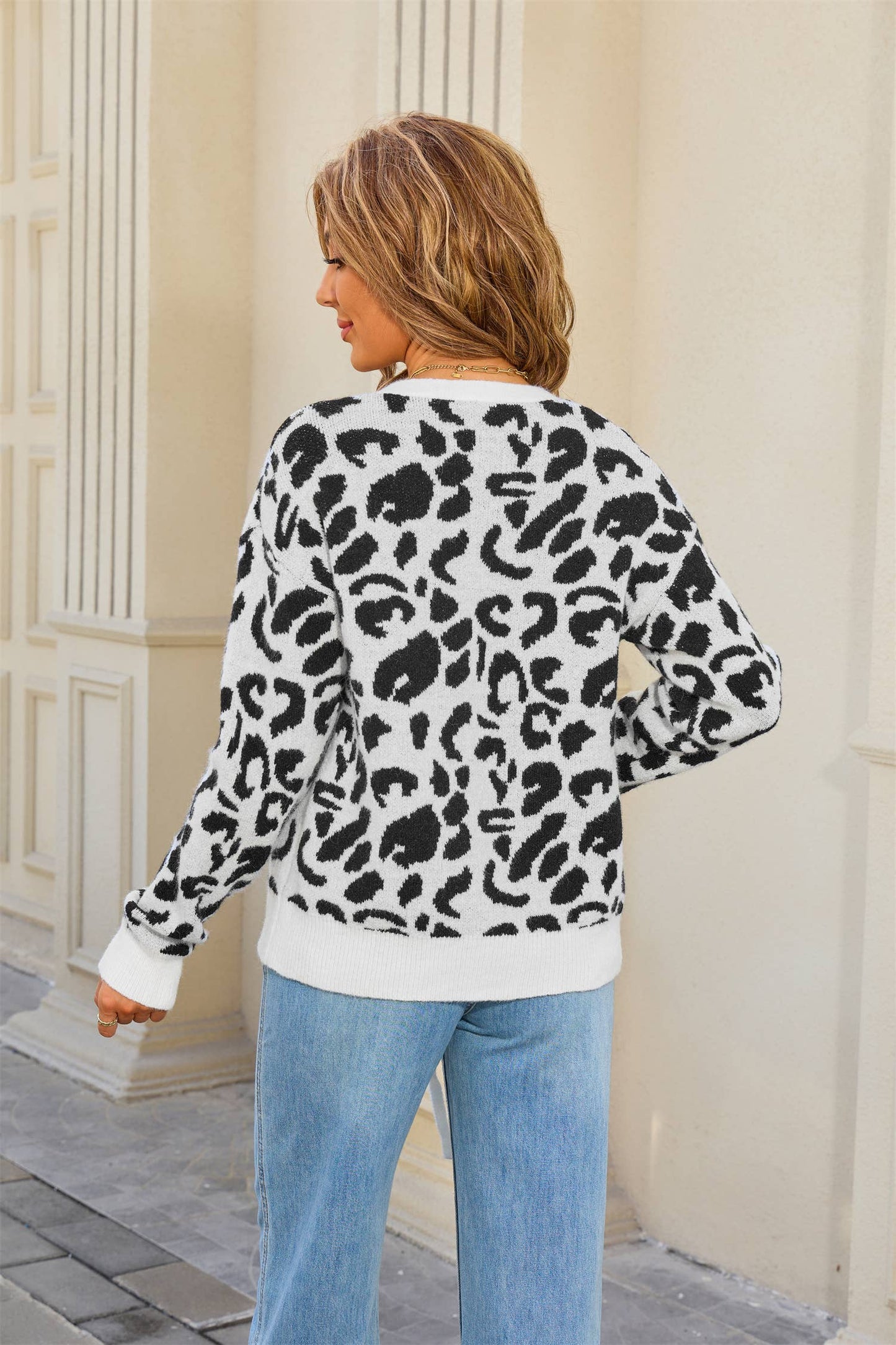 Leopard print jacquard bow tie cardigan