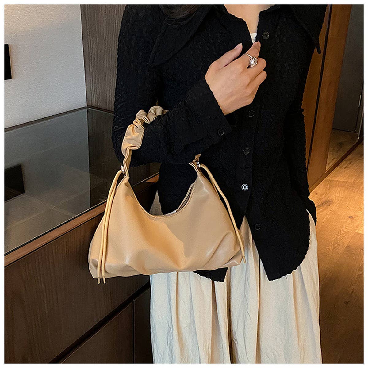 CASUAL PLEATED CLOUD BAG SHOULDER BAG_CWAB1585