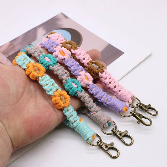 NEW CREATIVE FLOWER KEYCHAIN