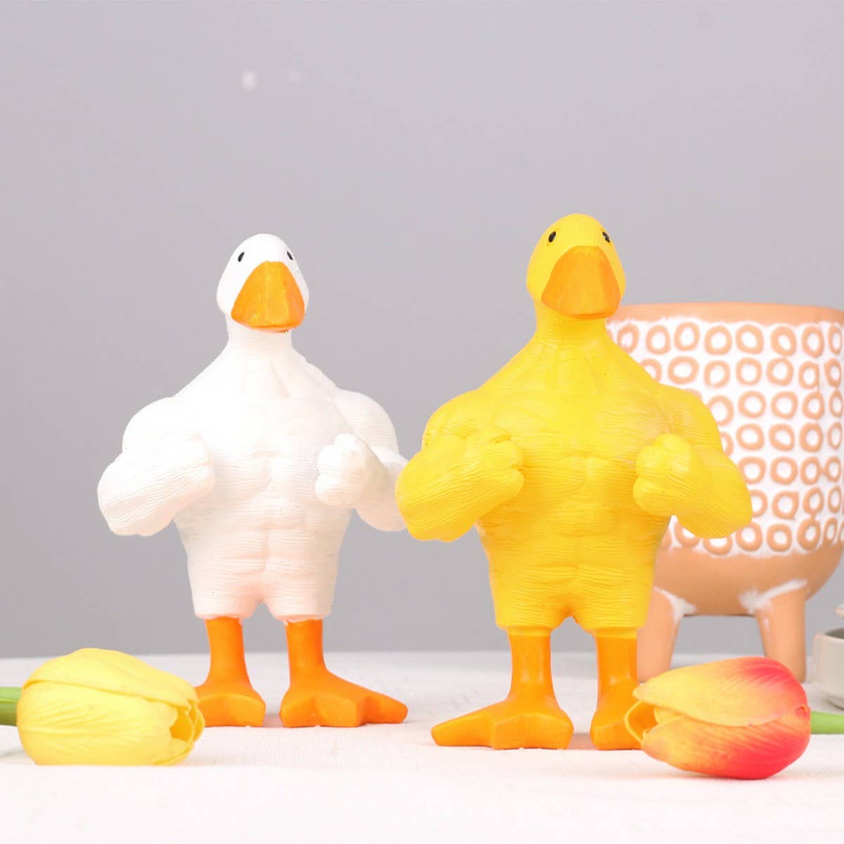 Funny Muscle Duck Resin Garden Ornament_CWMM9873