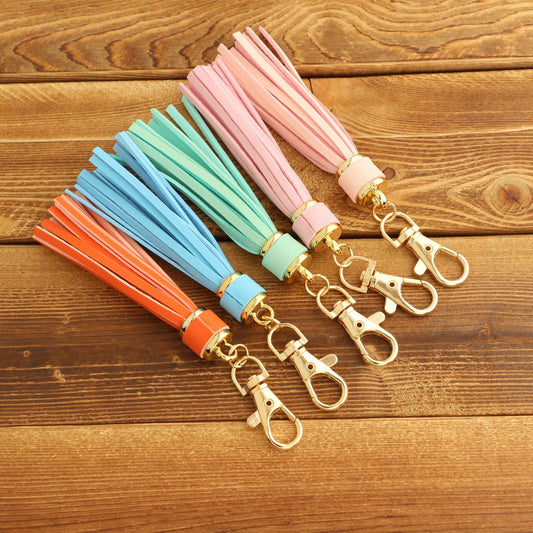 TASSEL LEATHER KEYCHAIN ACCESSORY