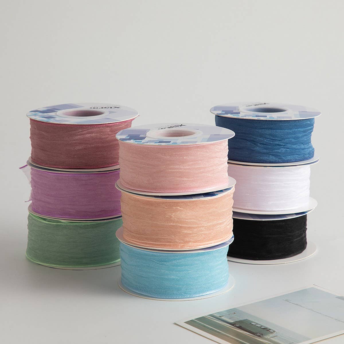 3D PLEATED RIBBON PEARLESCENT ORGANZA RIBBON_CWMM5749