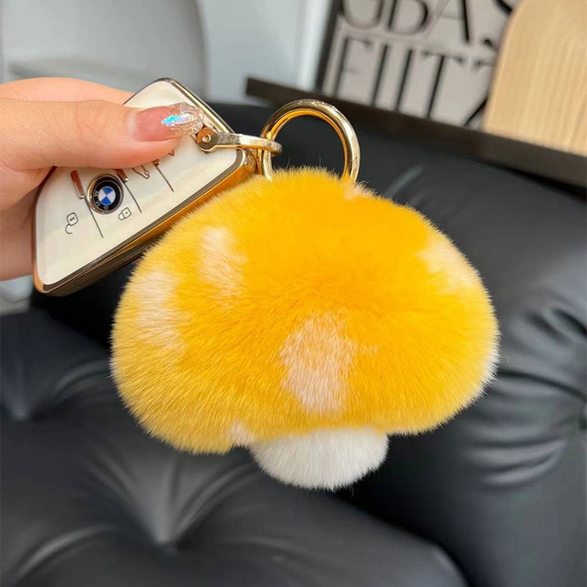 CUTE LITTLE MUSHROOM CAR KEYCHAIN BAG PENDANT