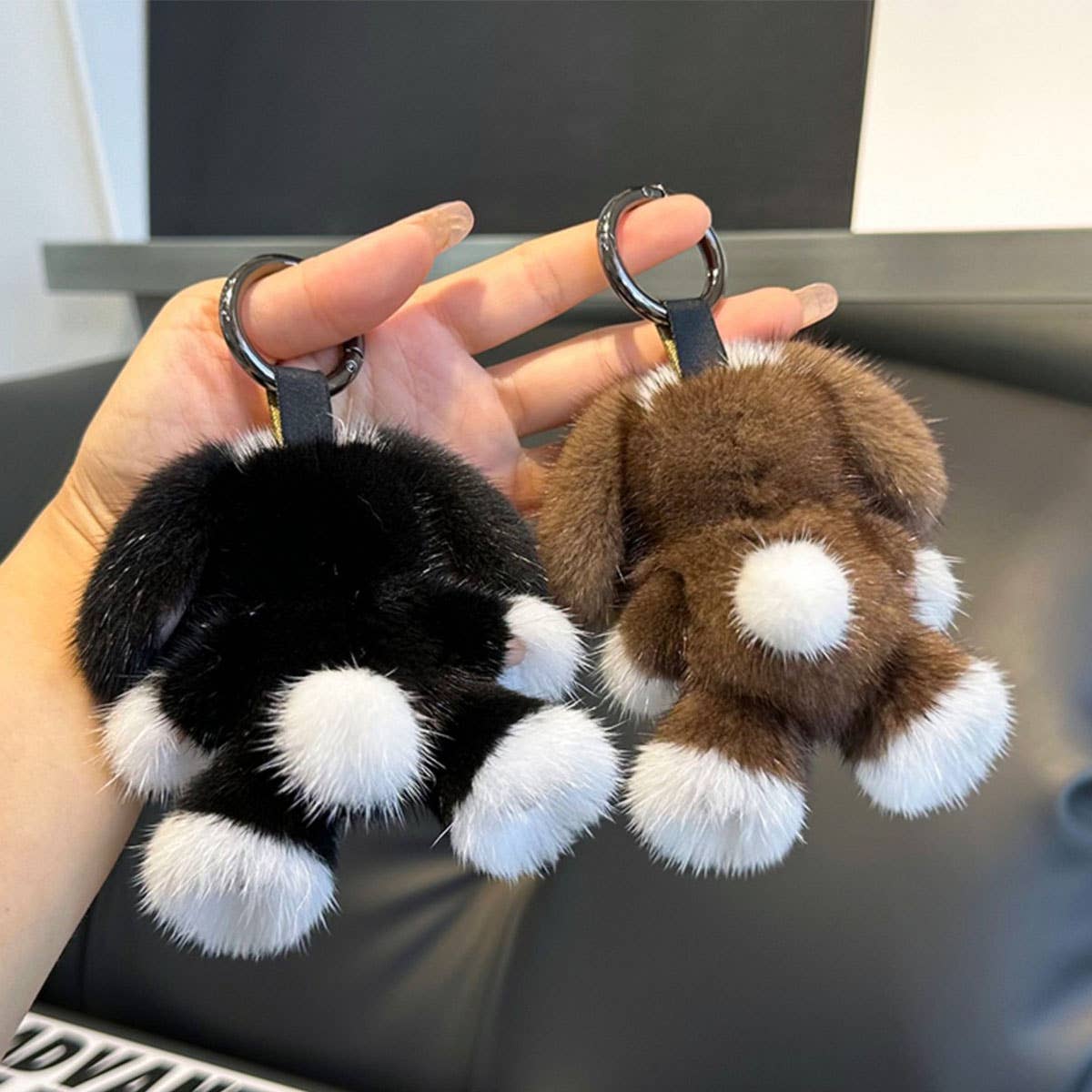 CUTE PUPPY CAR KEYCHAIN BAG PENDANT ORNAMENT