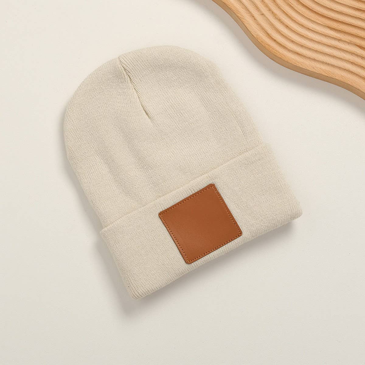 CWAH04345_ LEATHER PATCH KNIT BEANIE HAT UNISEX