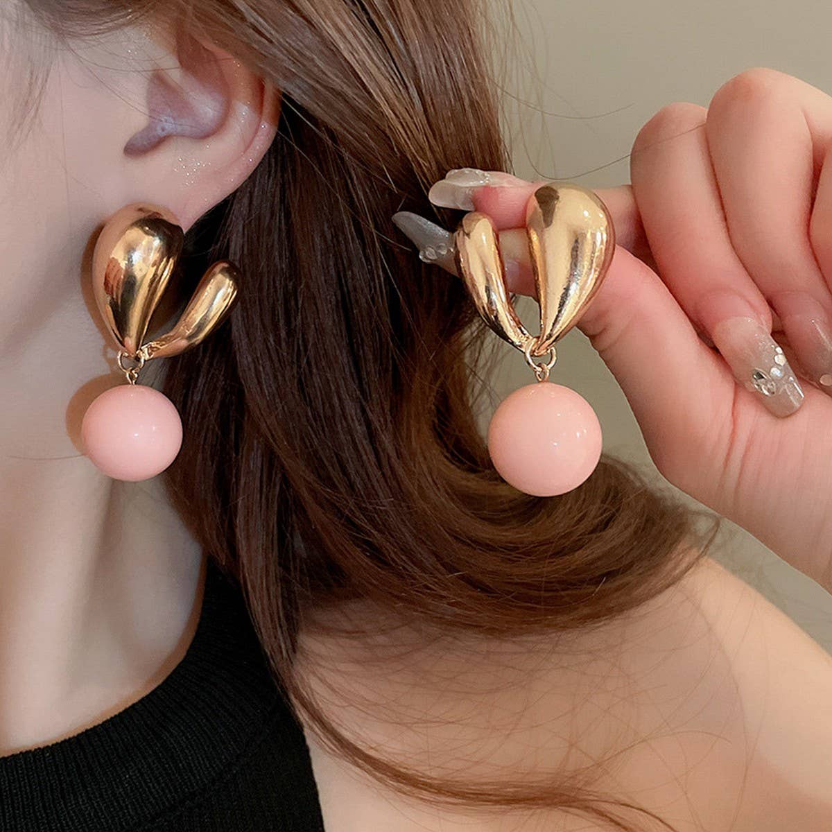 SMALL FRESH PINK LOVE EARRINGS_CWAJE2058