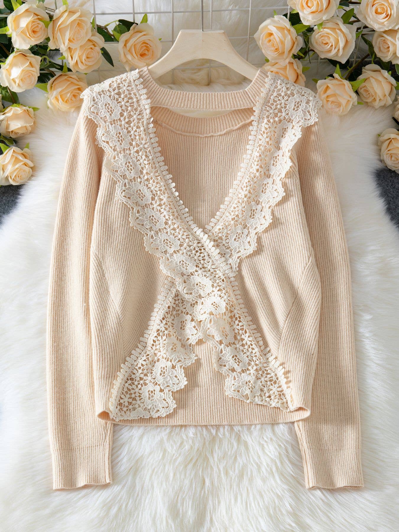 Lace patchwork Elegant backless knitted sweater