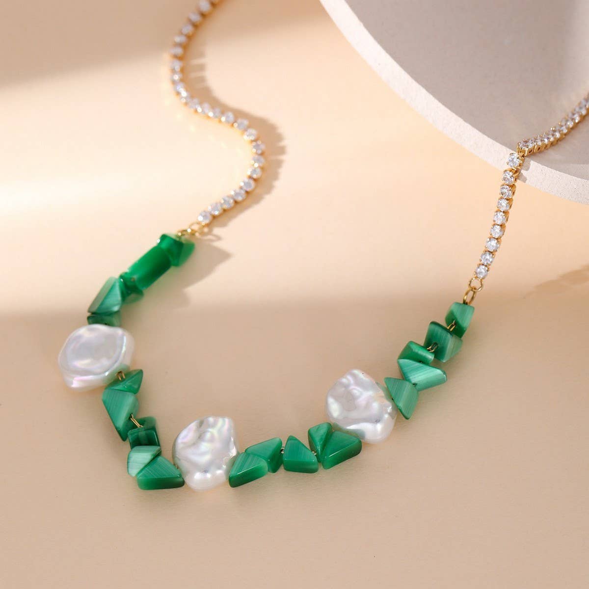 SHAPED PEARL NATURAL STONE PENDANT NECKLACE