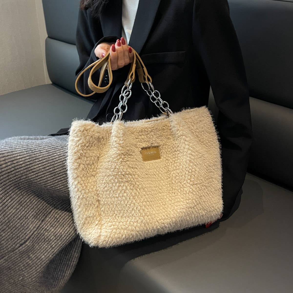 RETRO FASHION SHOULDER CROSSBODY BAG_CWAB1564