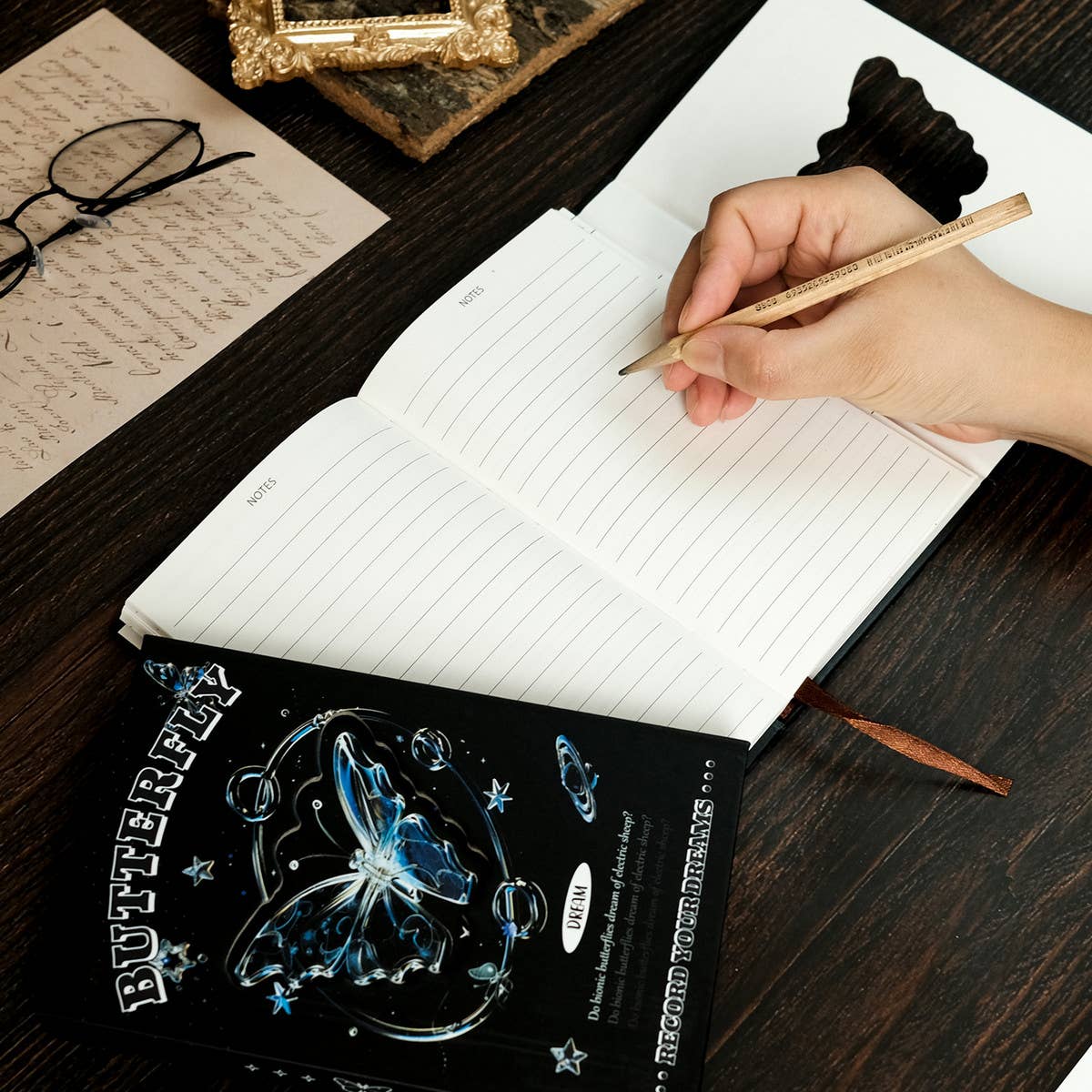 DREAM BODY BUTTERFLY PORTABLE TRIFOLD NOTEBOOK