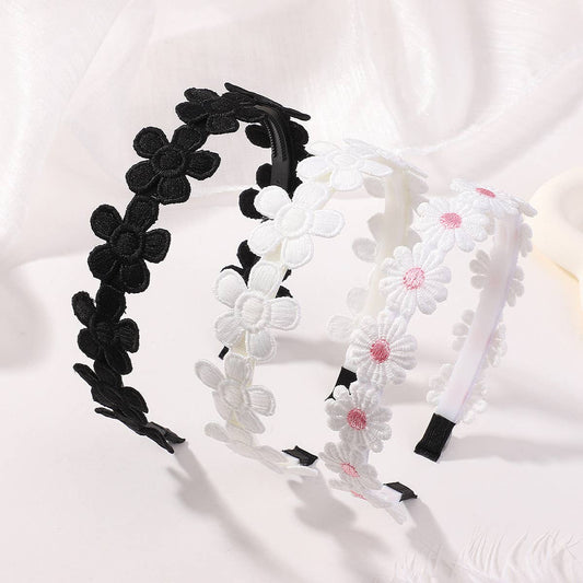 CHILDREN'S VINTAGE DAISY EMBROIDERED HEADBAND