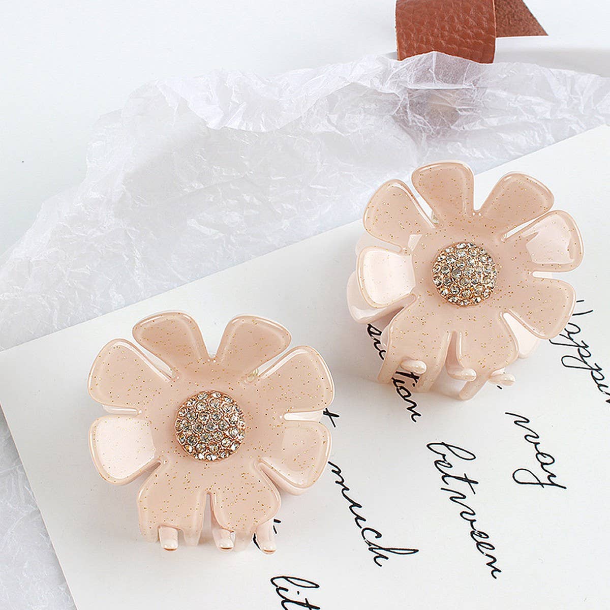 FASHION GOLD POWDER ACETATE FLOWER CLIP SHARK CLIP_CWAHA4259