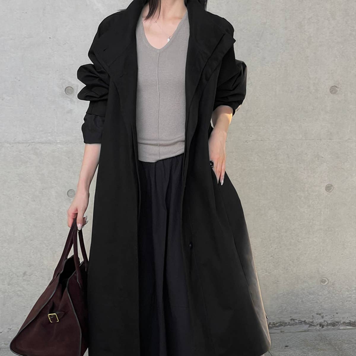 Long drawstring jacket with a slouchy silhouette