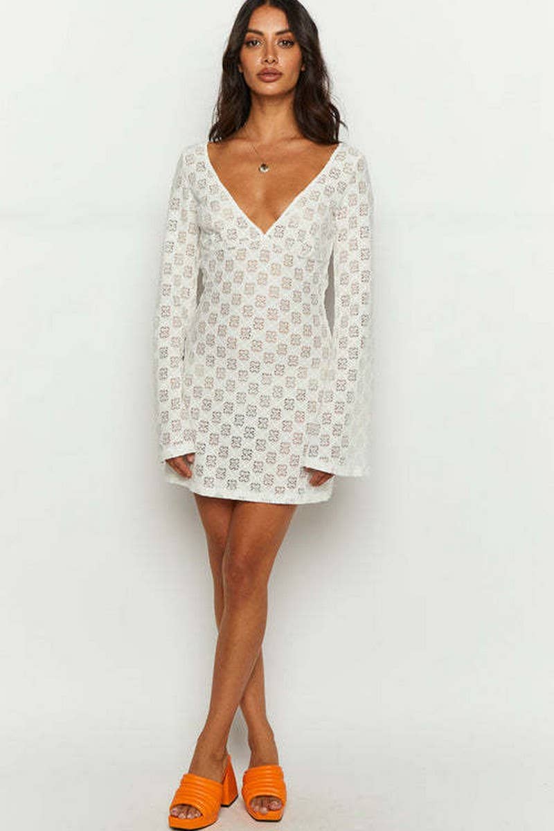 CWDSD8509_SEXY V NECK LACE UP BACKLESS LONG SLEEVE DRESS