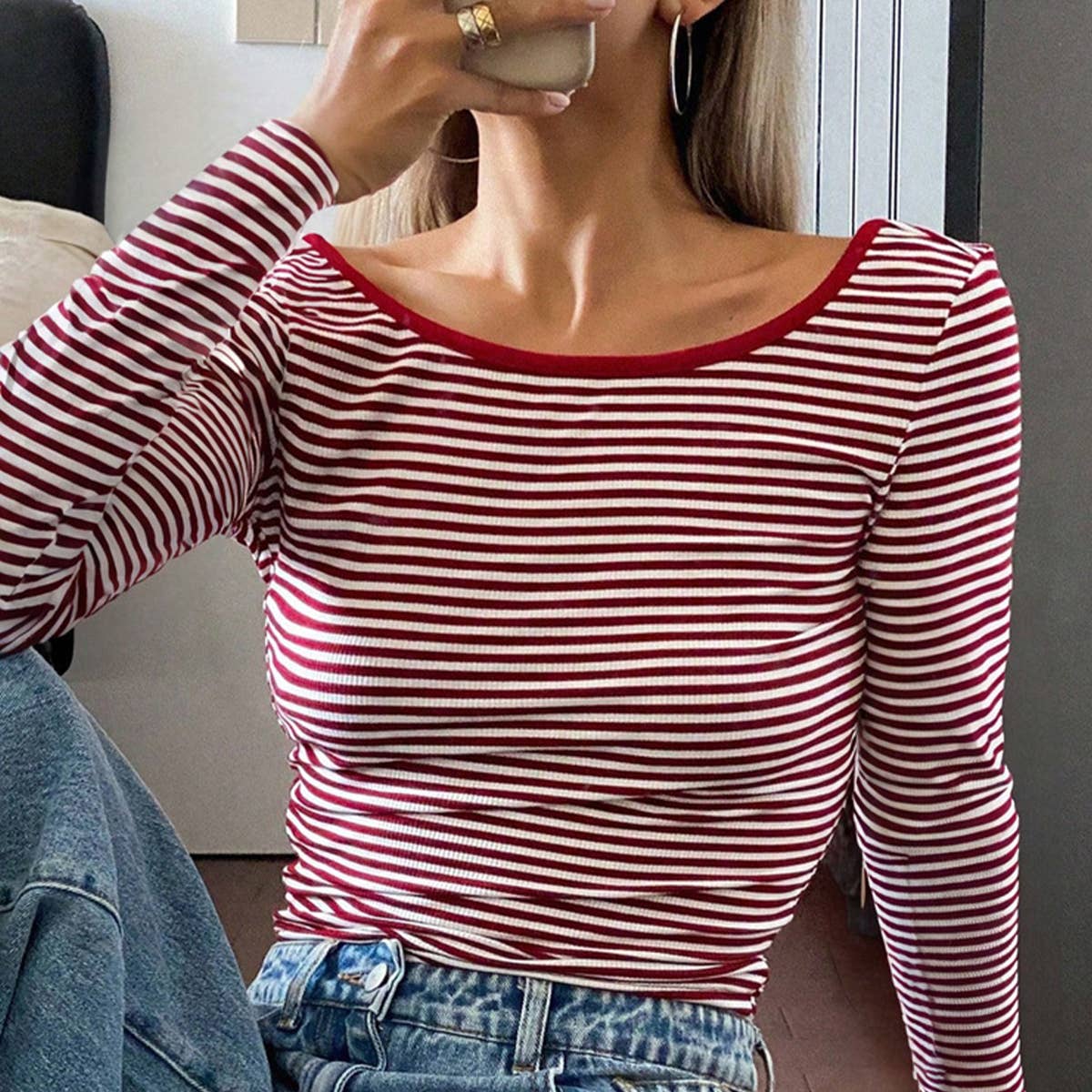 Y2K STRIPED COLOR CONTRAST BACKLESS T-SHIRT