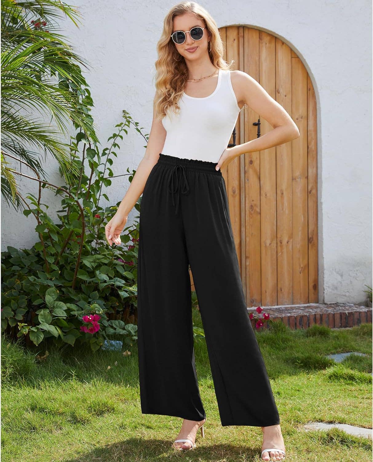 Loose high-waisted and wide-leg trousers