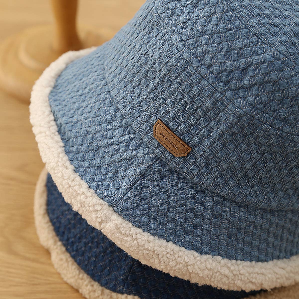 WOMEN VELVET RETRO THICK WARM BUCKET HAT_CWAB2857