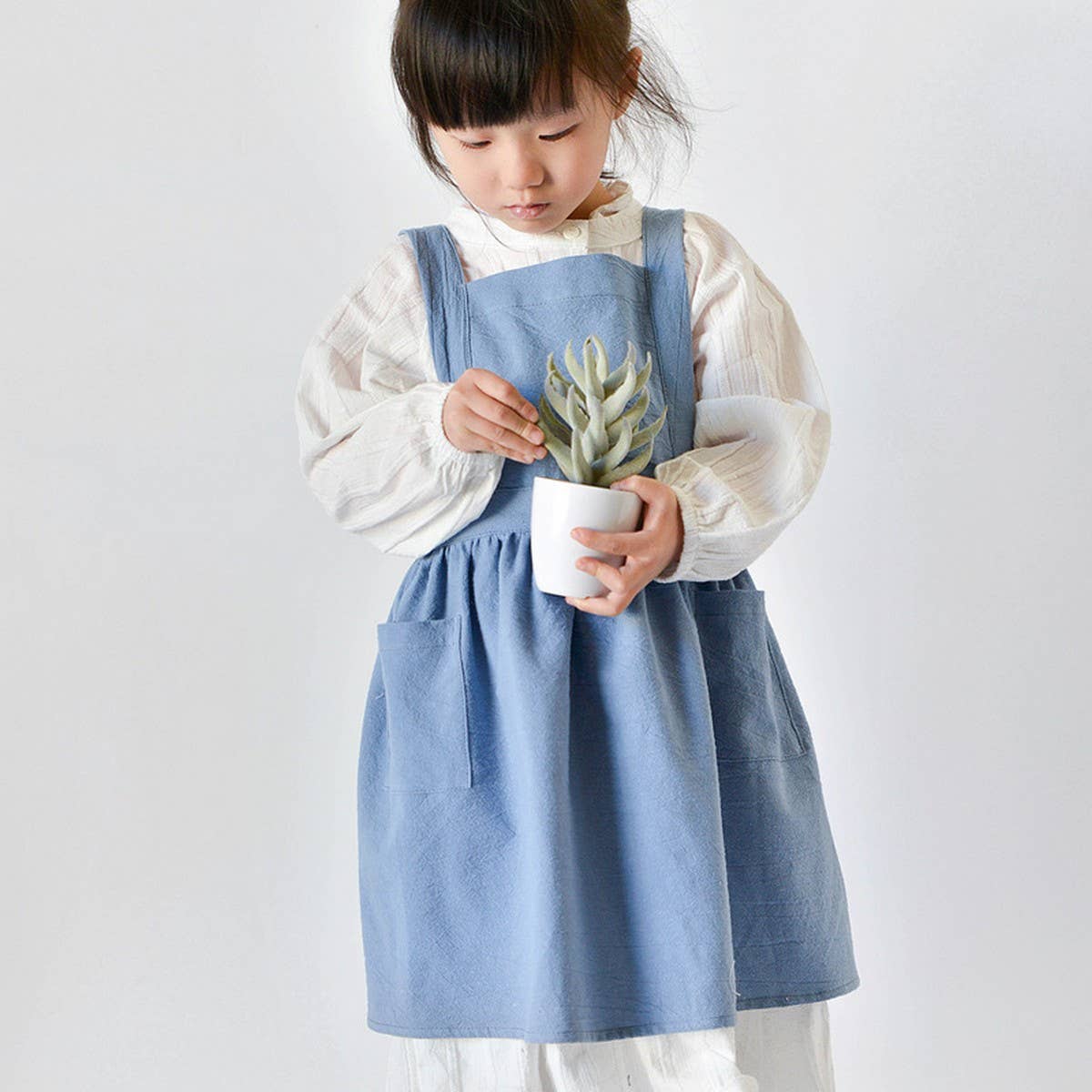 Aprons kids linen with pockets vintage_CWMM3300