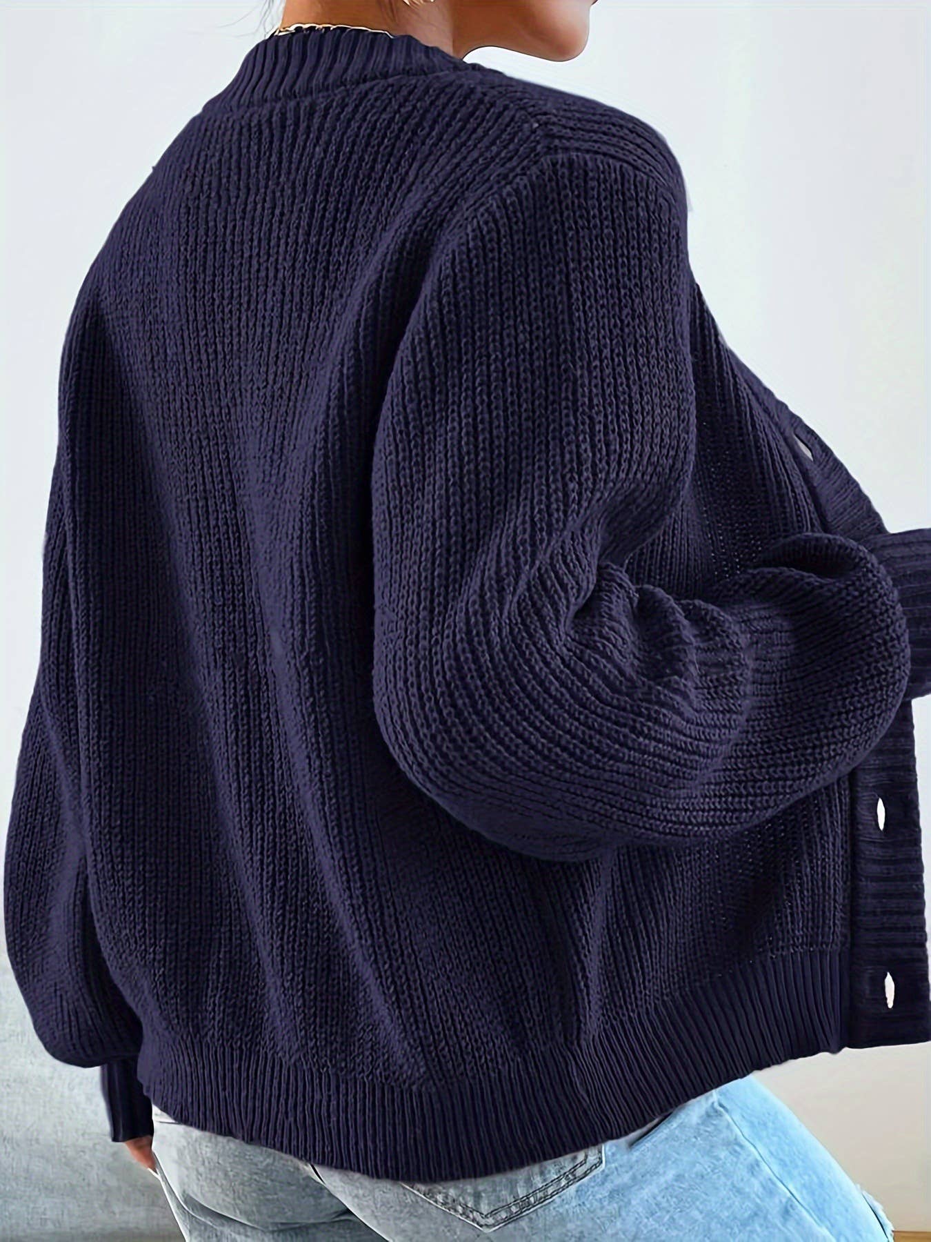 V-neck laid-back versatile knitted cardigan