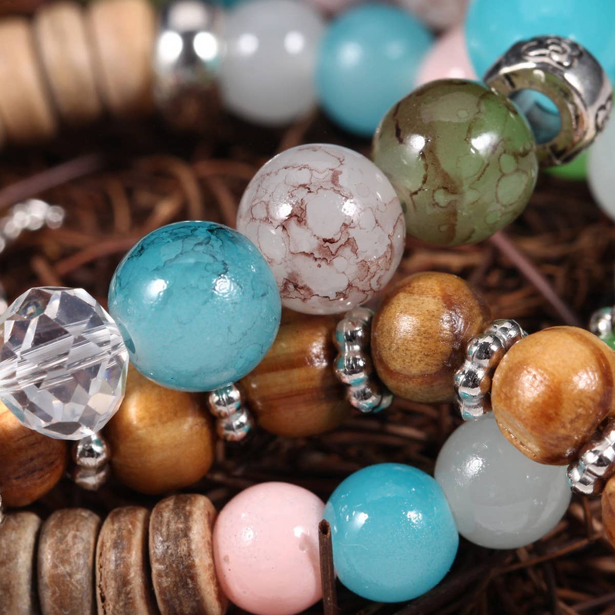 CWMM10457_SANYA COLORFUL BEADED LEAF SHELL BRACELET