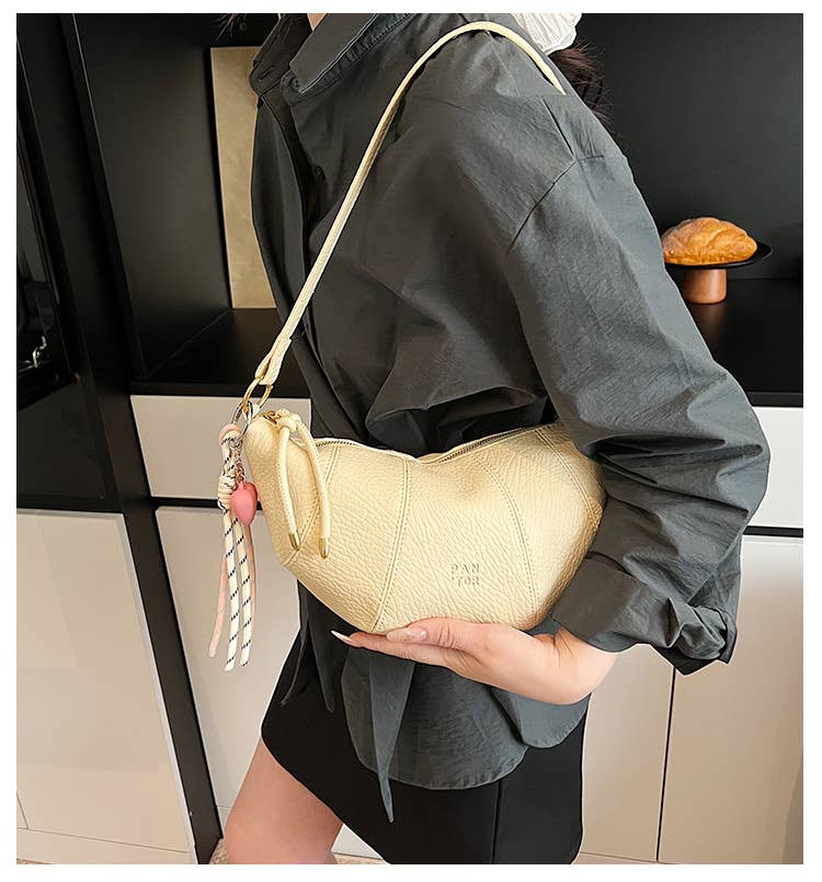 Fashionable dumpling buns with patchwork