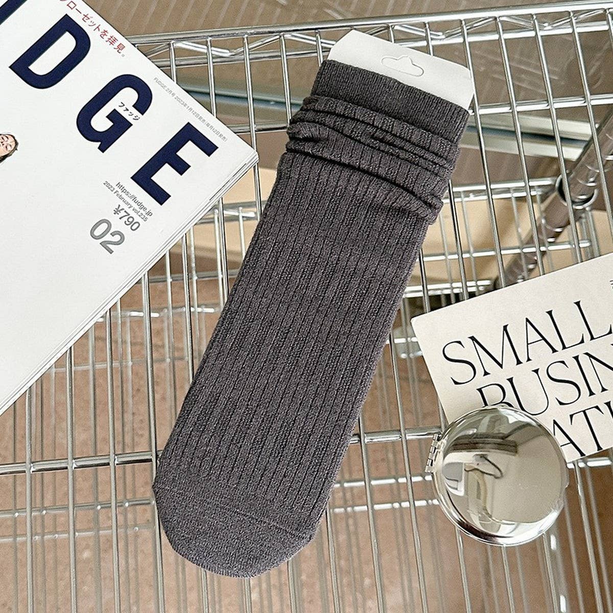 AUTUMN AND WINTER WARM BREATHABLE MID-TUBE SOCKS_CWMS1071