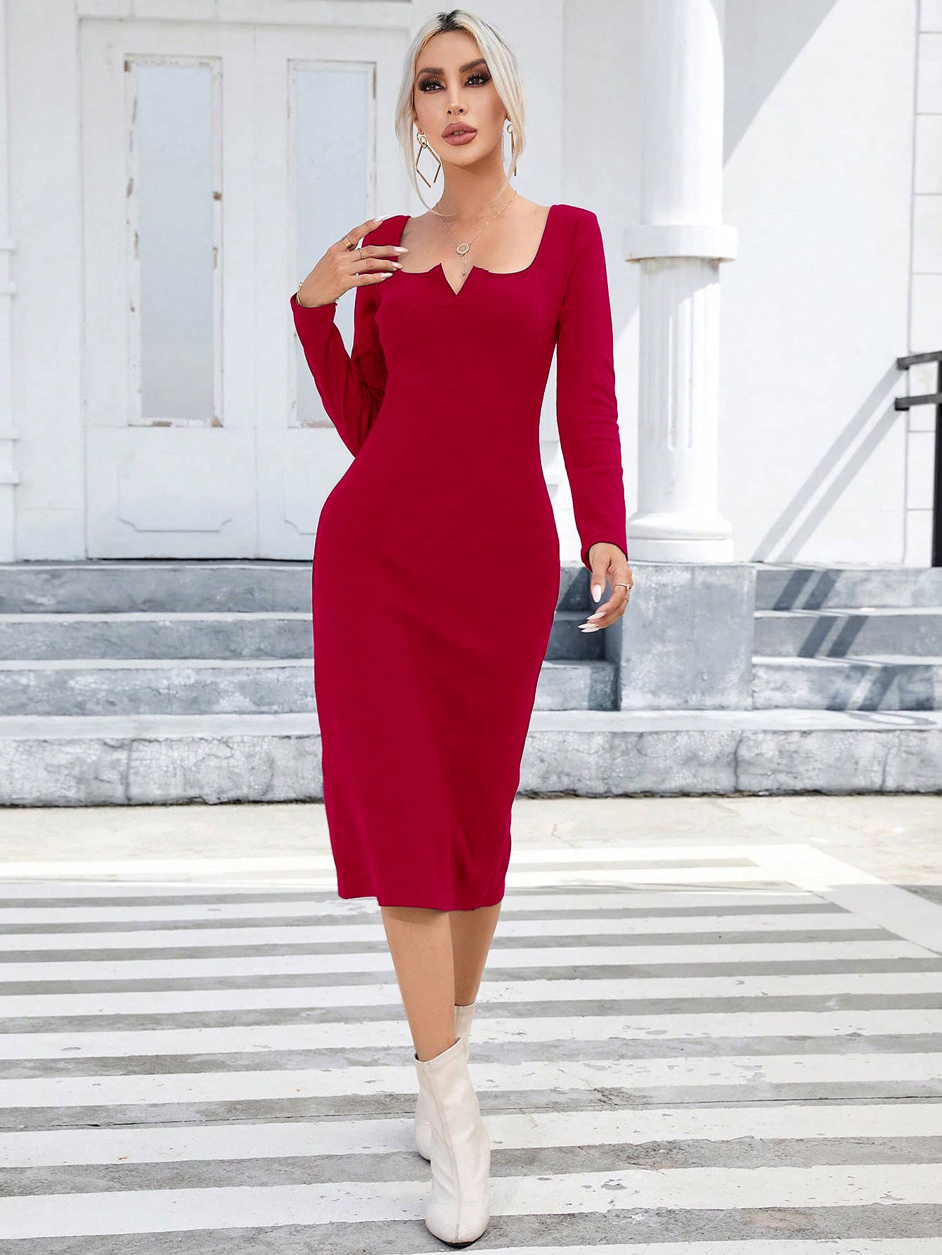 SQUARE COLLAR SLIT TEMPERAMENT WRAP BUTTOCK DRESS