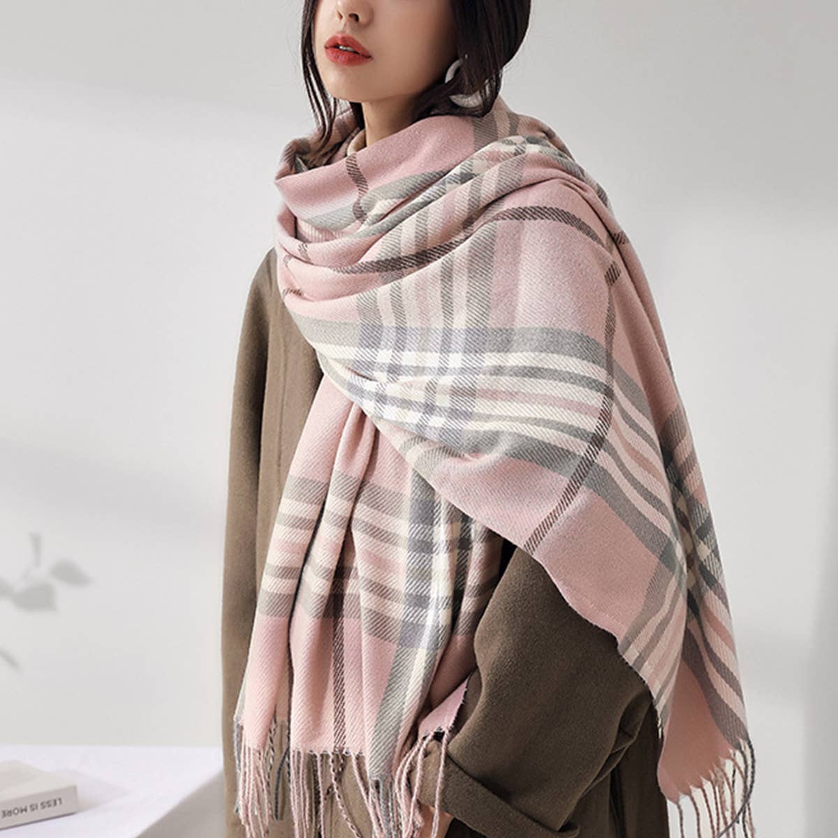 Plaid Faux Cashmere Scarf - Sweet Mid-Length Wrap_CWASC0190