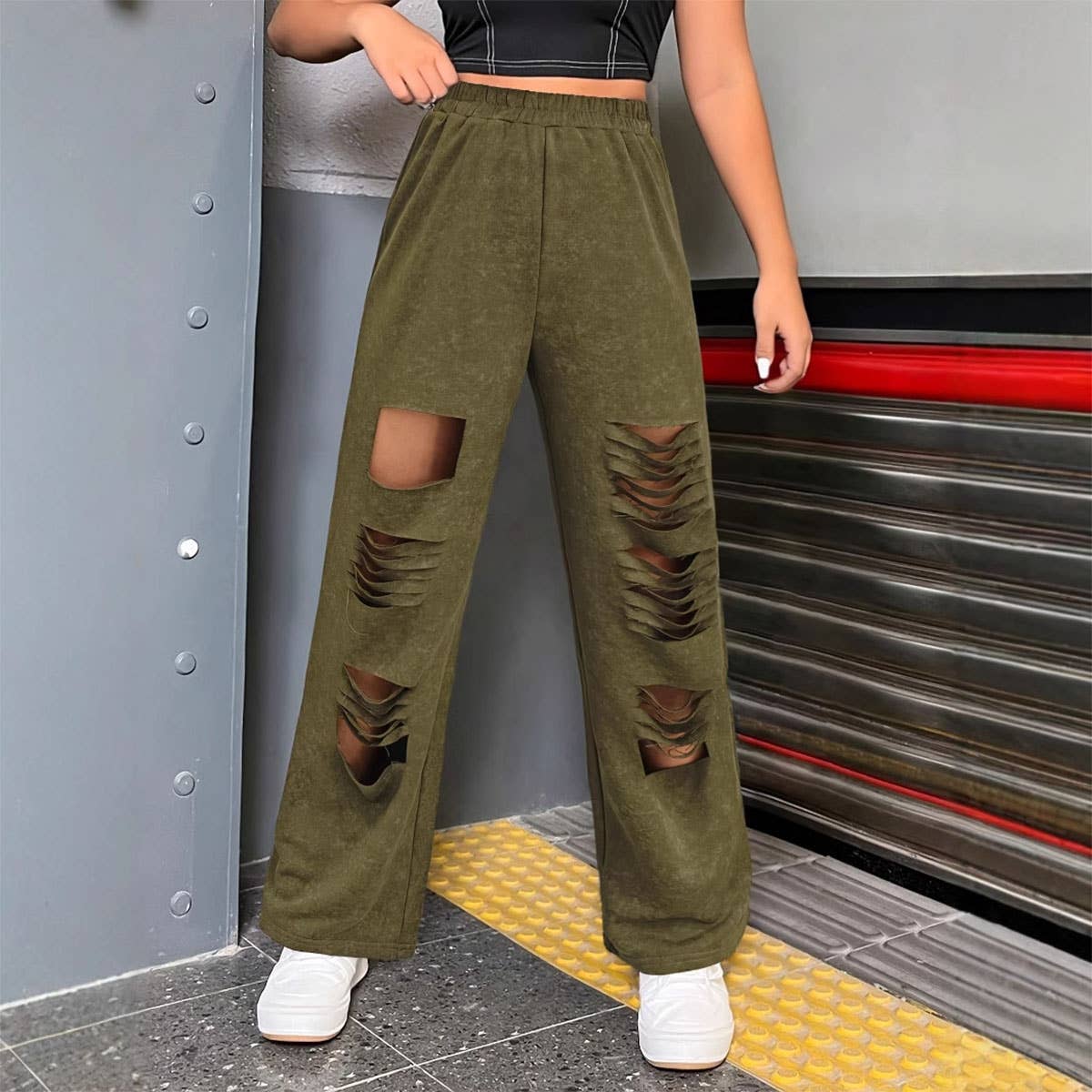 CASUAL CUT RUBBER WAIST PERSONALIZED RIPPED PANTS