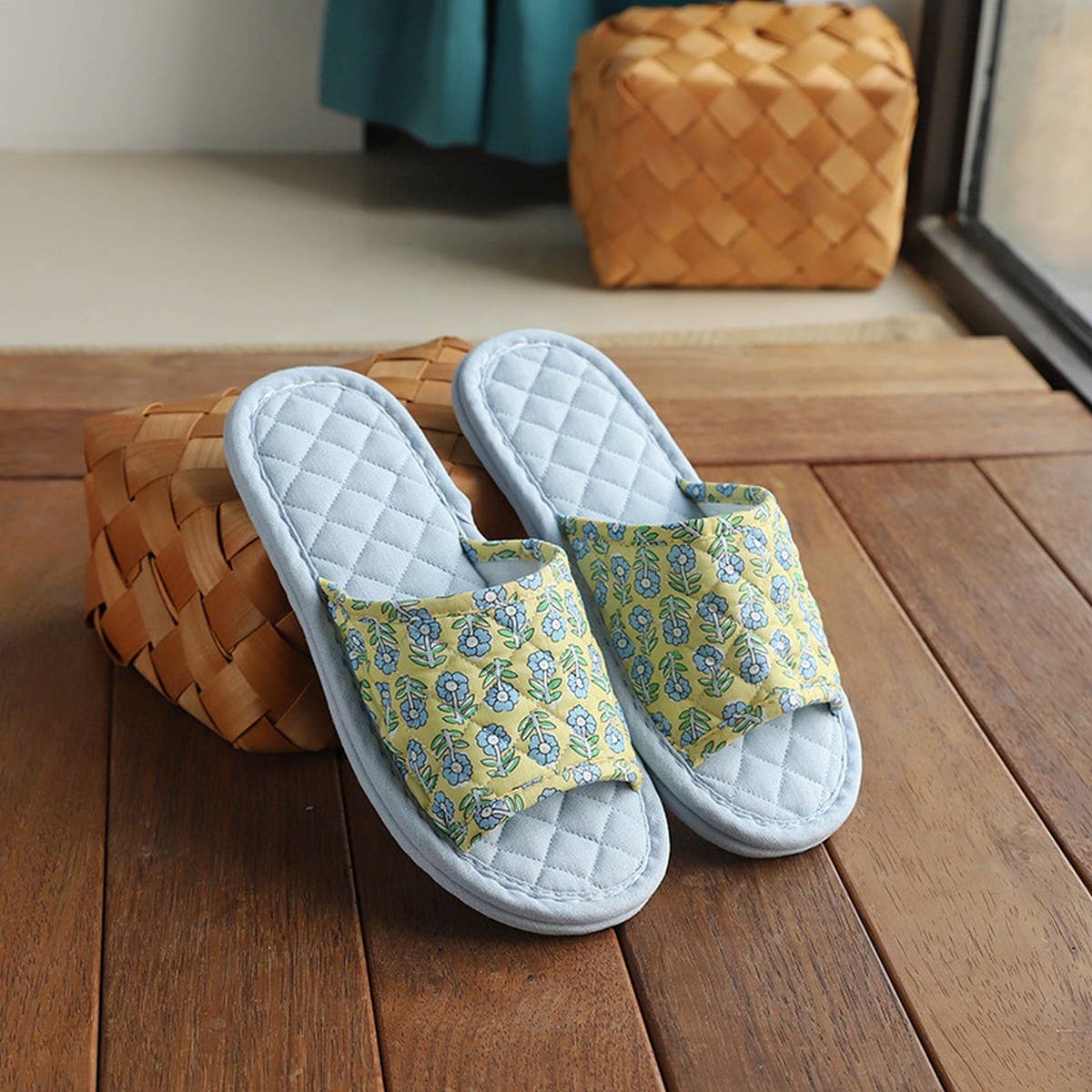 Floral Cotton Linen Slippers with Soft Sole