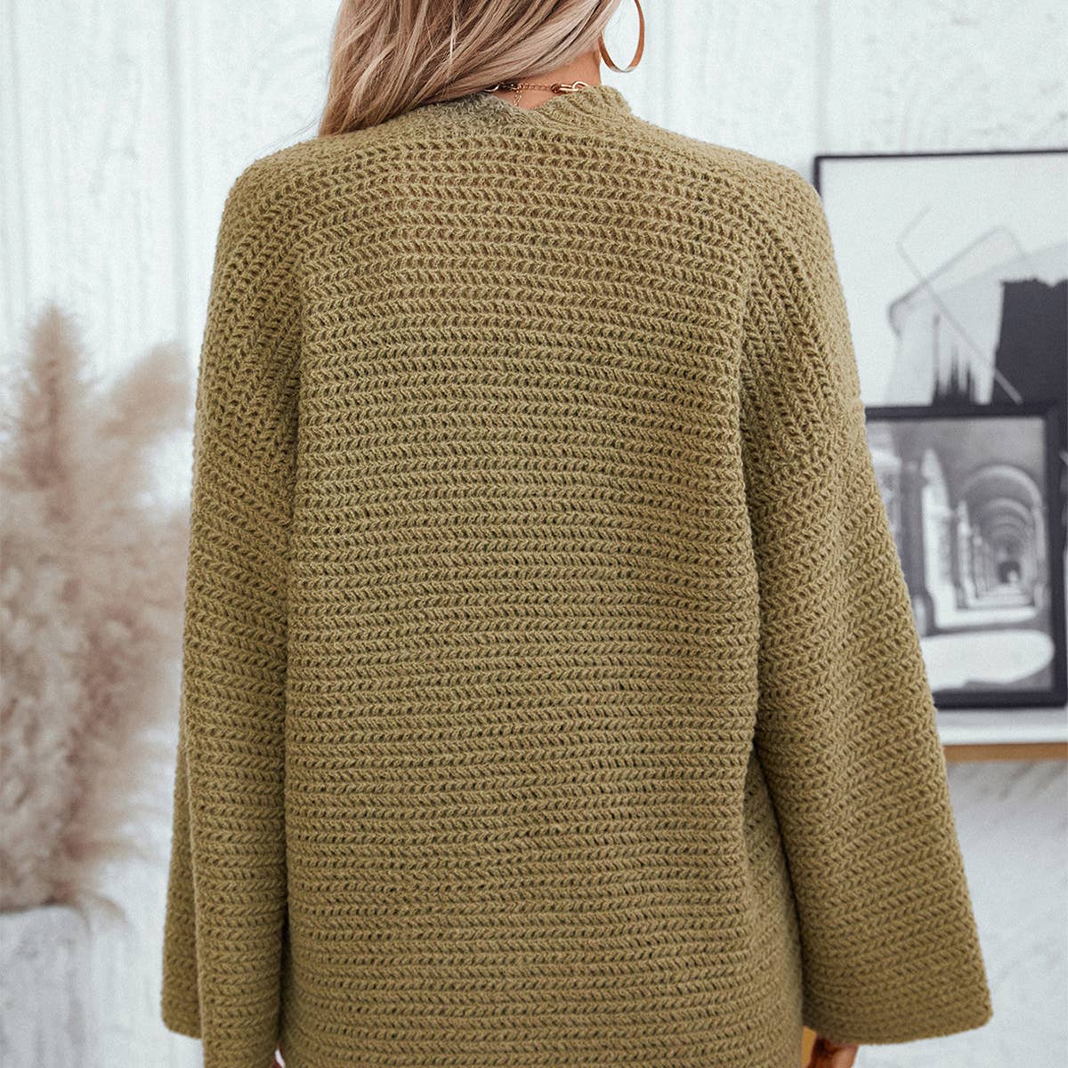 Solid color loose knit cardigan without button